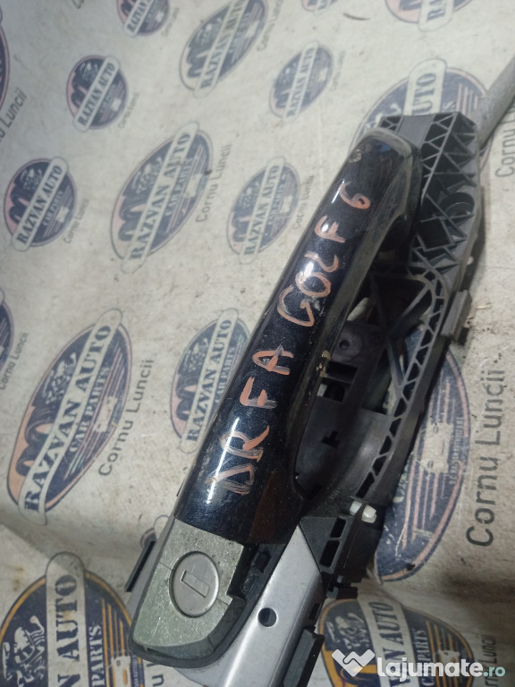 Maner exterior dreapta fata Volkswagen Golf 6 2009