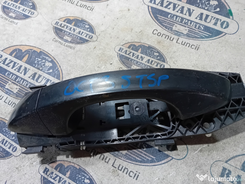Maner exterior stanga spate Skoda Octavia 3 2013