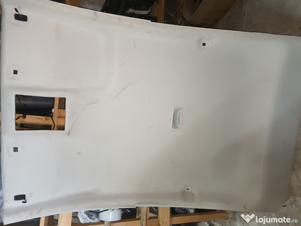 Plafon material Ford Fiesta 2018