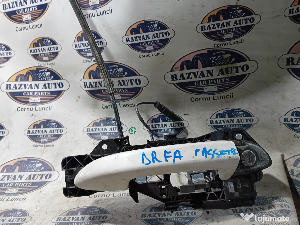 Maner exterior dreapta fata Volkswagen Passat CC 2012