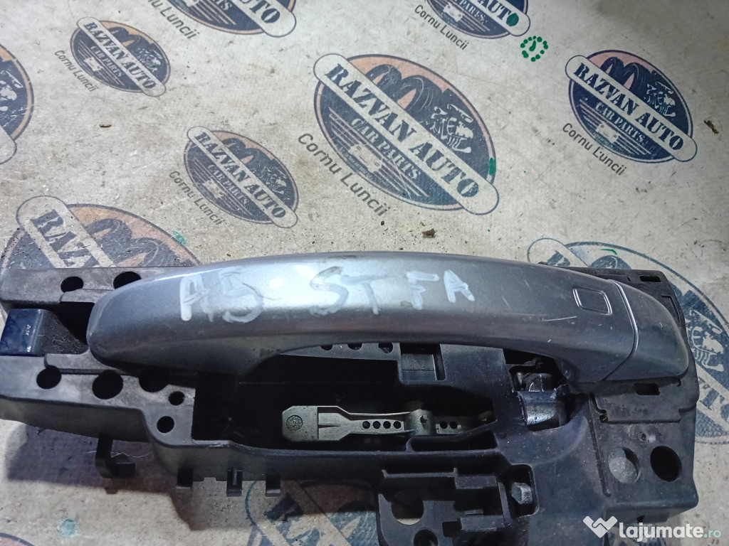 Maner exterior stanga fata Audi A5 2013