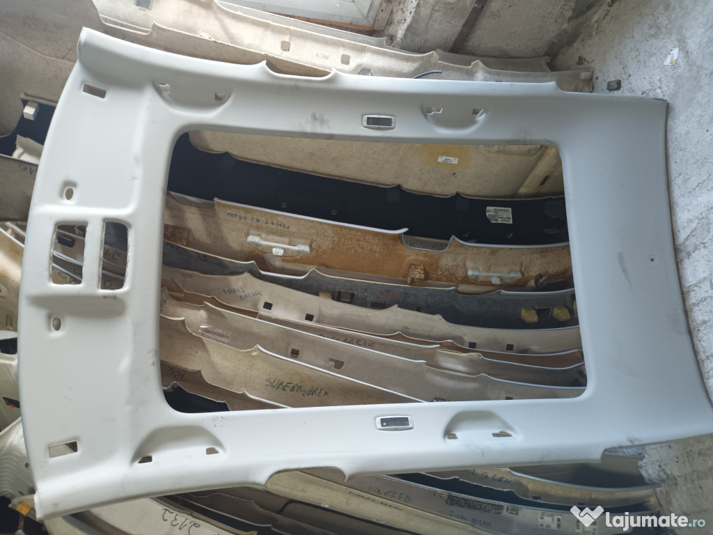 Plafon material cu panorama Skoda RAPID 2014