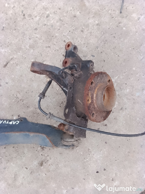 Fuzeta dreapta fata Renault Captur 0.9 Benzina 2016