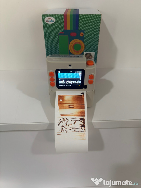 Camera foto instant NOU