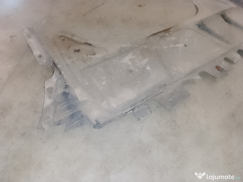 Scut motor plastic Seat Leon 2.0 Motorina 2015