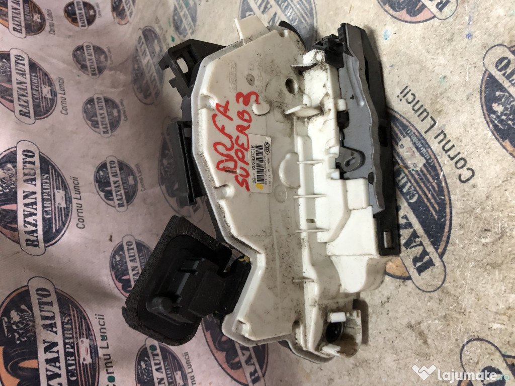 Broasca dreapta fata Skoda Superb 3 2015