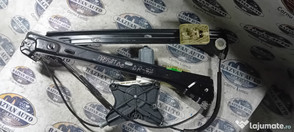Macara geam dreapta fata Volkswagen Passat B8 2012