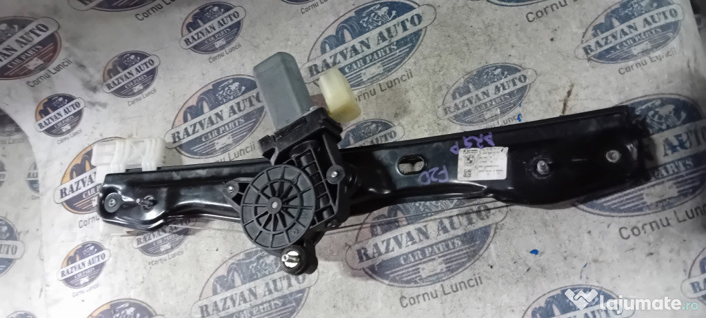 Macara geam dreapta fata BMW Seria 1 F20 2013