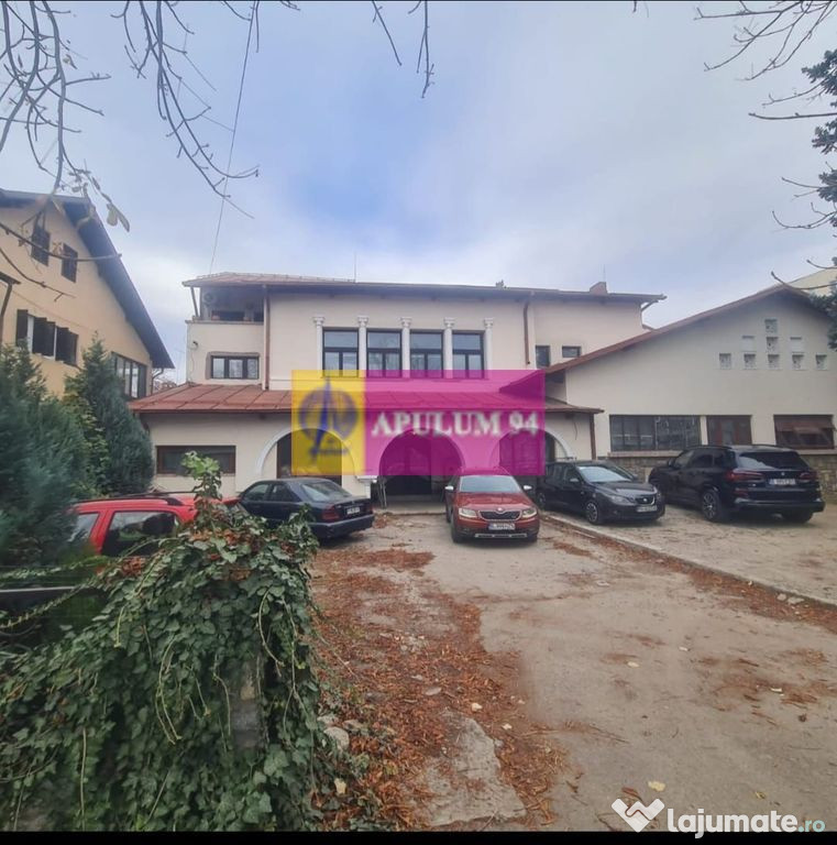 Spatiu comercial de vanzare in Campina