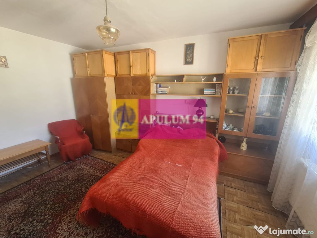 Garsoniera de vanzare in Azuga
