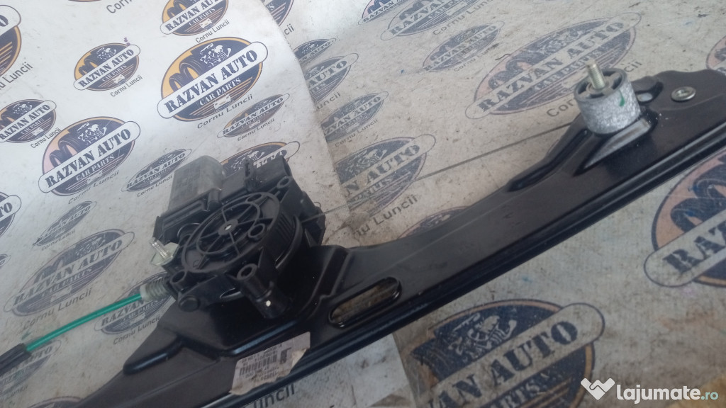 Macara geam stanga fata BMW Seria 2 F45 2014