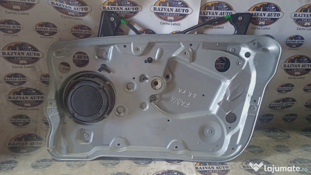 Macara geam dreapta fata Skoda Fabia