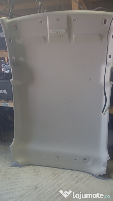 Plafon material Dacia Sandero 2017