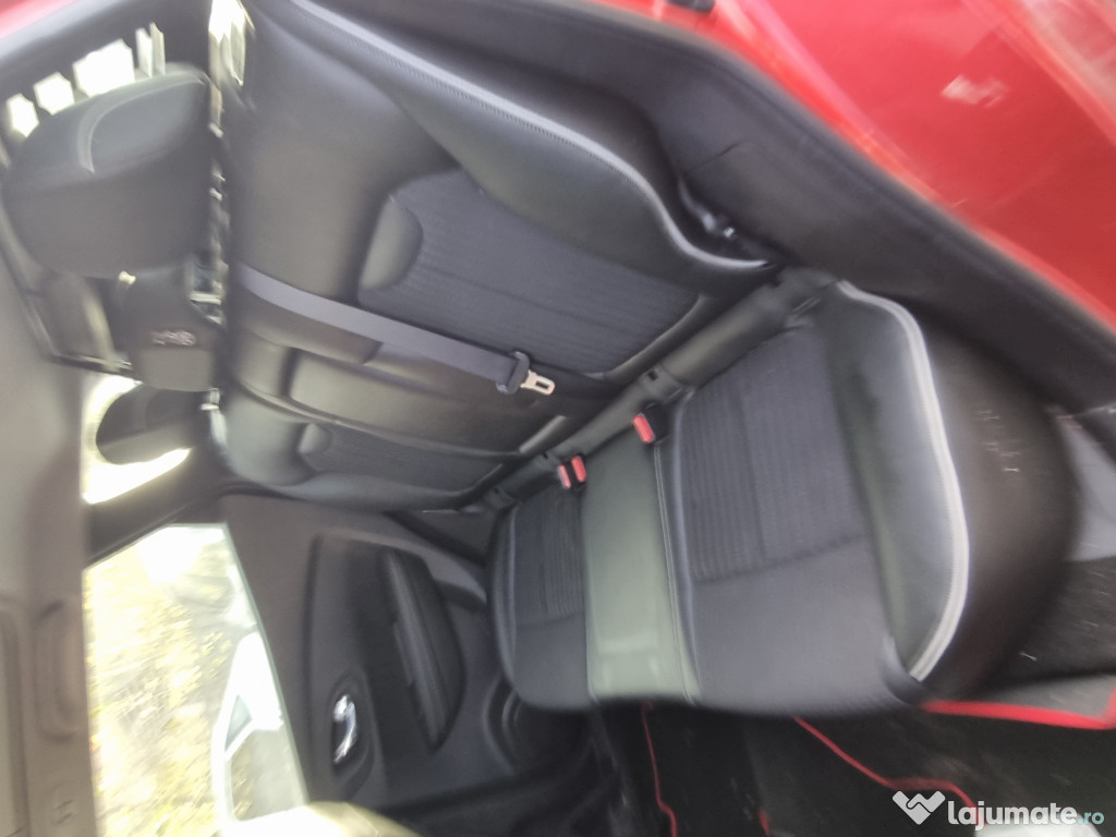 Bancheta spate Renault Kadjar 2017