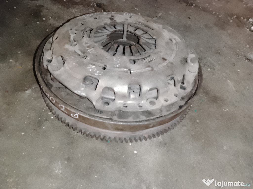 Kit ambreiaj 6+1 masa dubla BMW X1 2.0 Motorina 2010