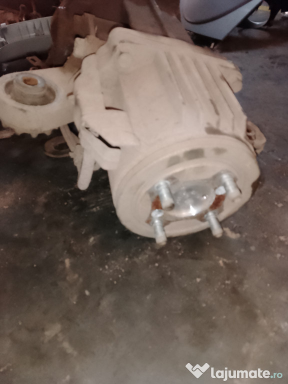 Grup spate Mitsubishi Outlander 2.2 Motorina 2012