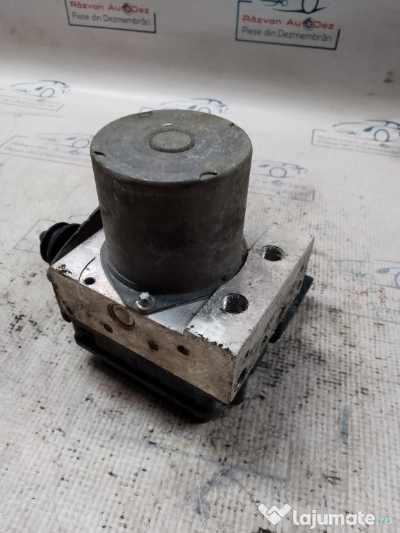 Pompa abs Audi A4 B8 2.0 2010