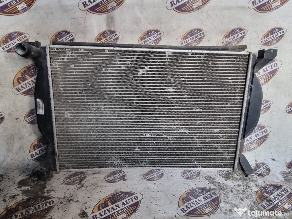 Radiator apa Audi A4 B7 2.0 Motorina 2007