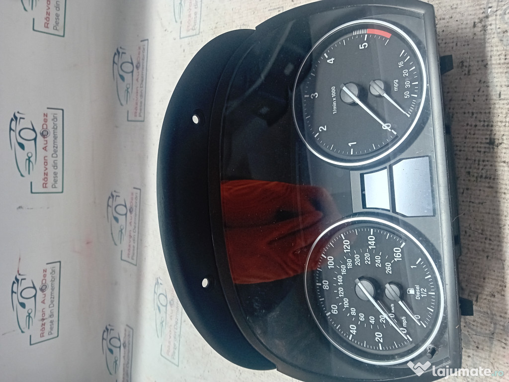 Ceasuri Bord UK BMW X1 2014