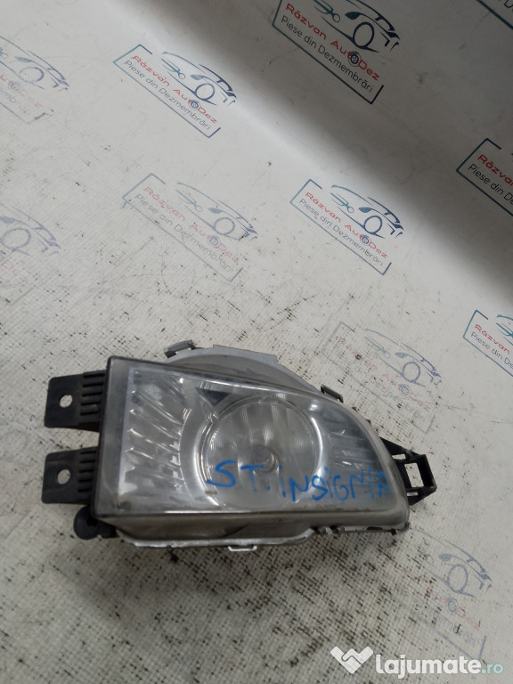Proiectoare stanga Opel Insignia A 2010