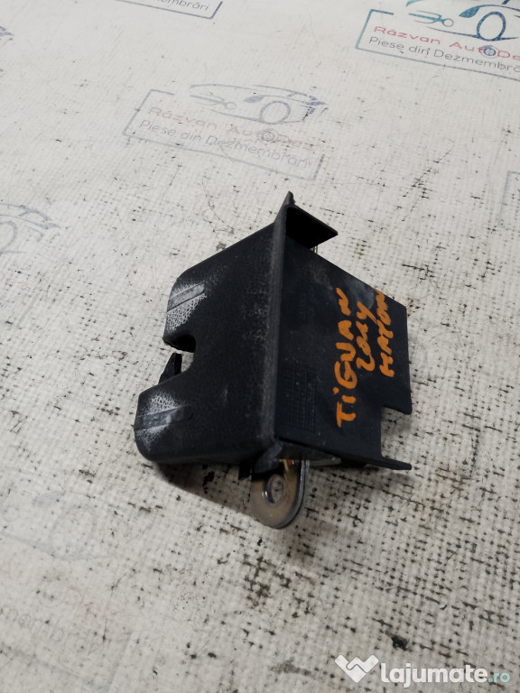 Broasca hayon Volkswagen Tiguan 2020