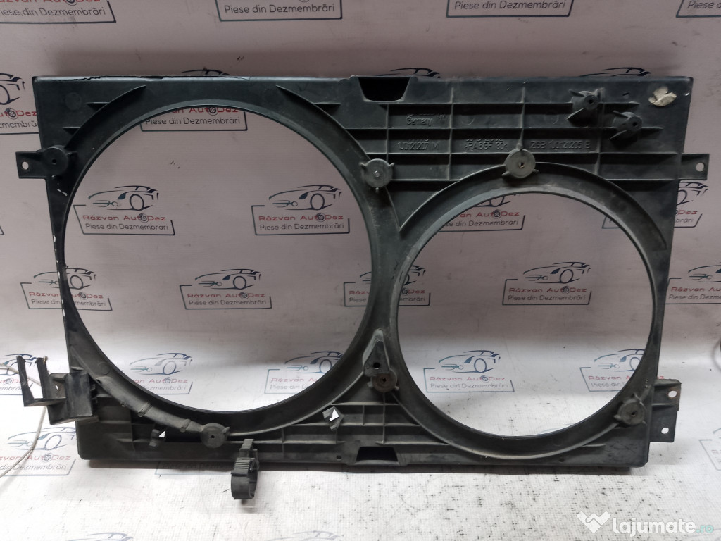 Carcasa electroventilator Volkswagen Golf 4 2002