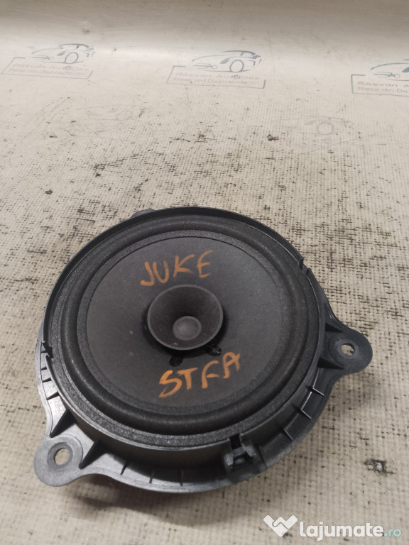 Boxa stanga fata Nissan Juke 2011