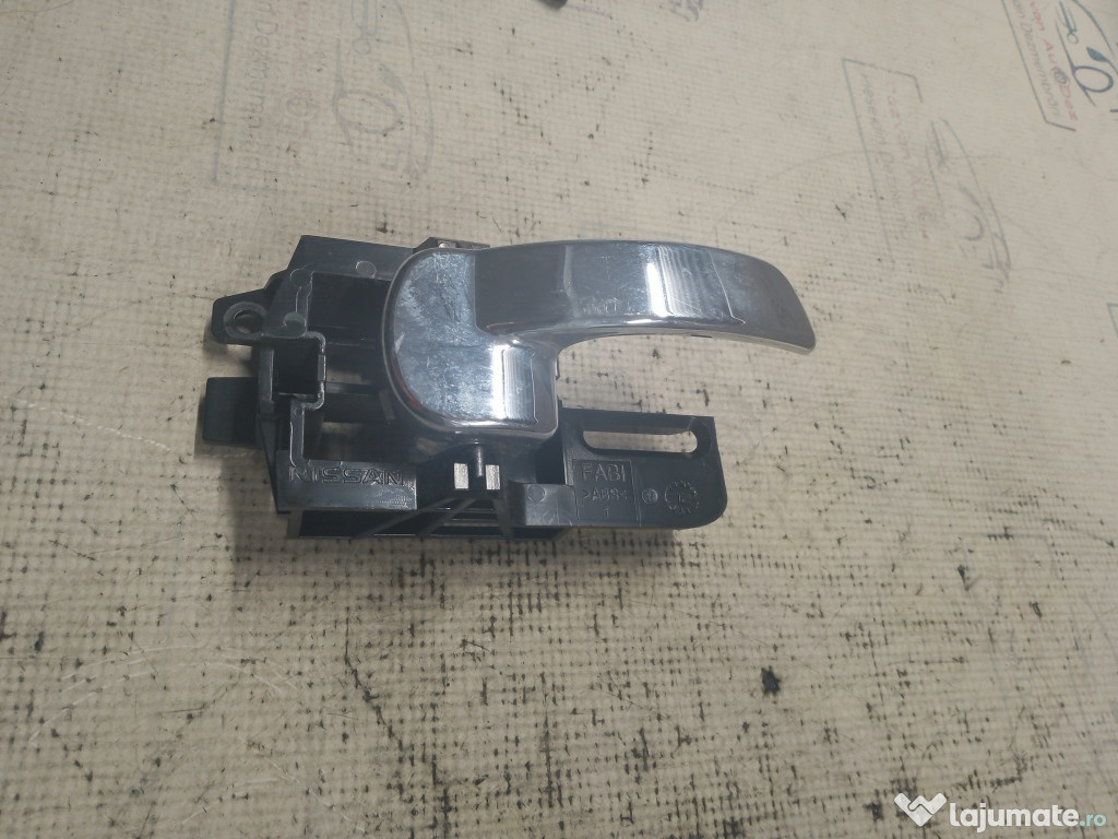 Maner interior dreapta spate Nissan Qashqai 2011