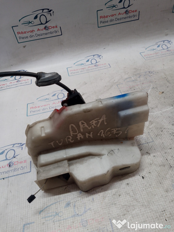 Broasca dreapta fata Volkswagen Touran 2006