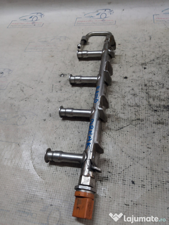 Rampa injectoare Skoda RAPID 1.2 Benzina 2013