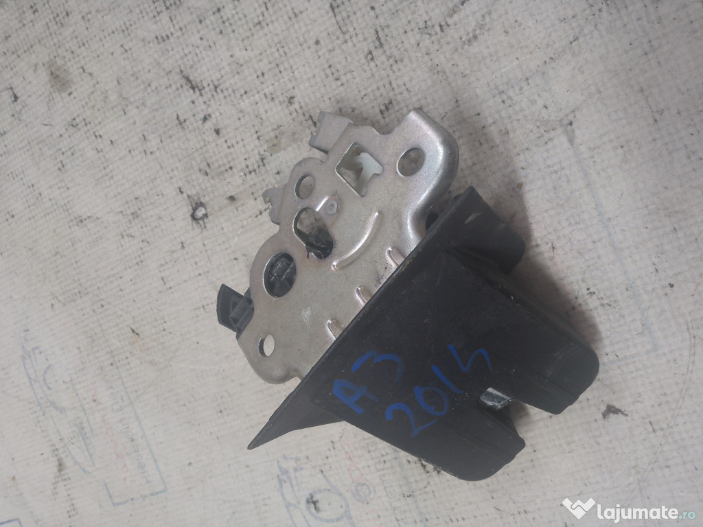 Broasca hayon Audi A3 2014