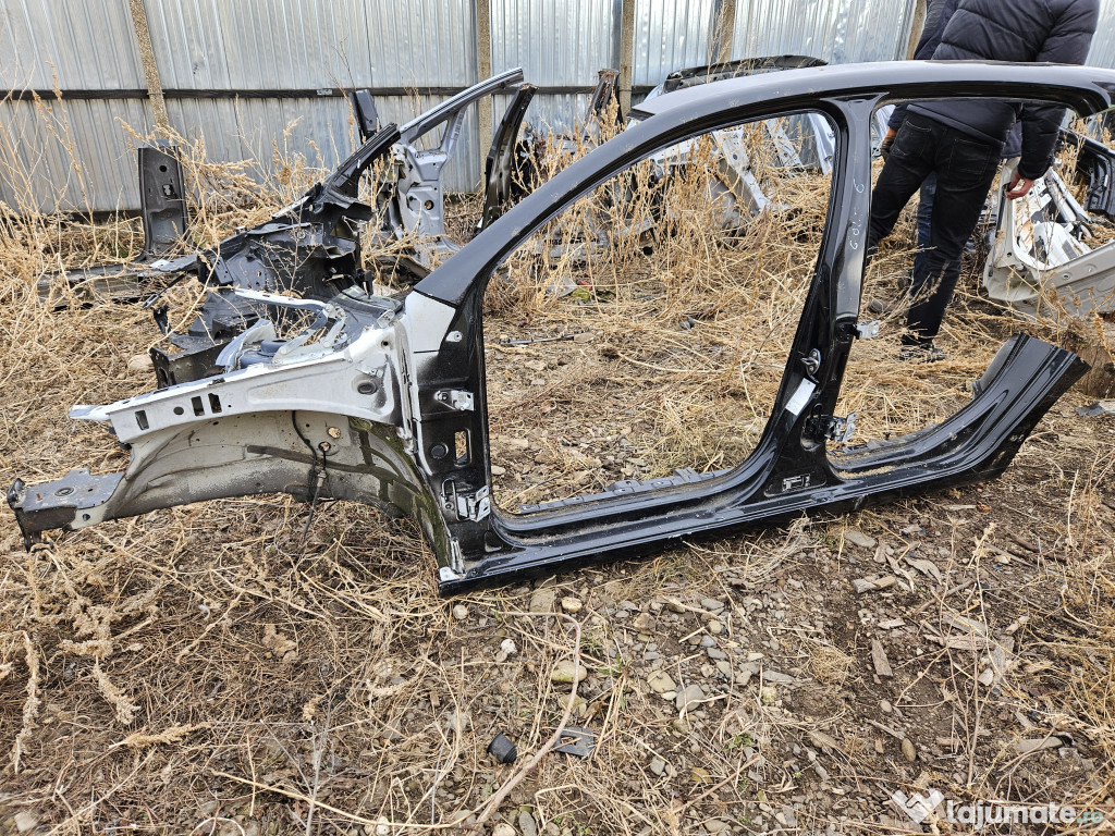 Prag stanga tabla Volkswagen Golf 6 Hatchback 2012