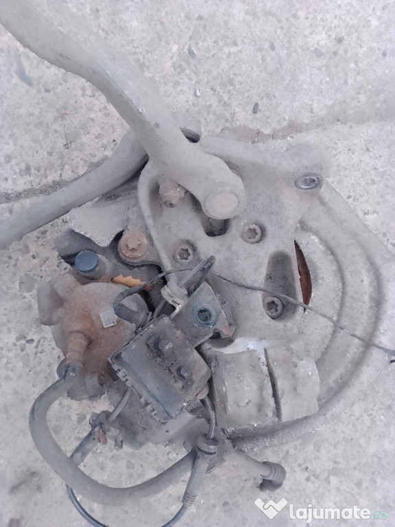 Fuzeta dreapta fata BMW Seria 4 F36 2.0 Motorina 2016