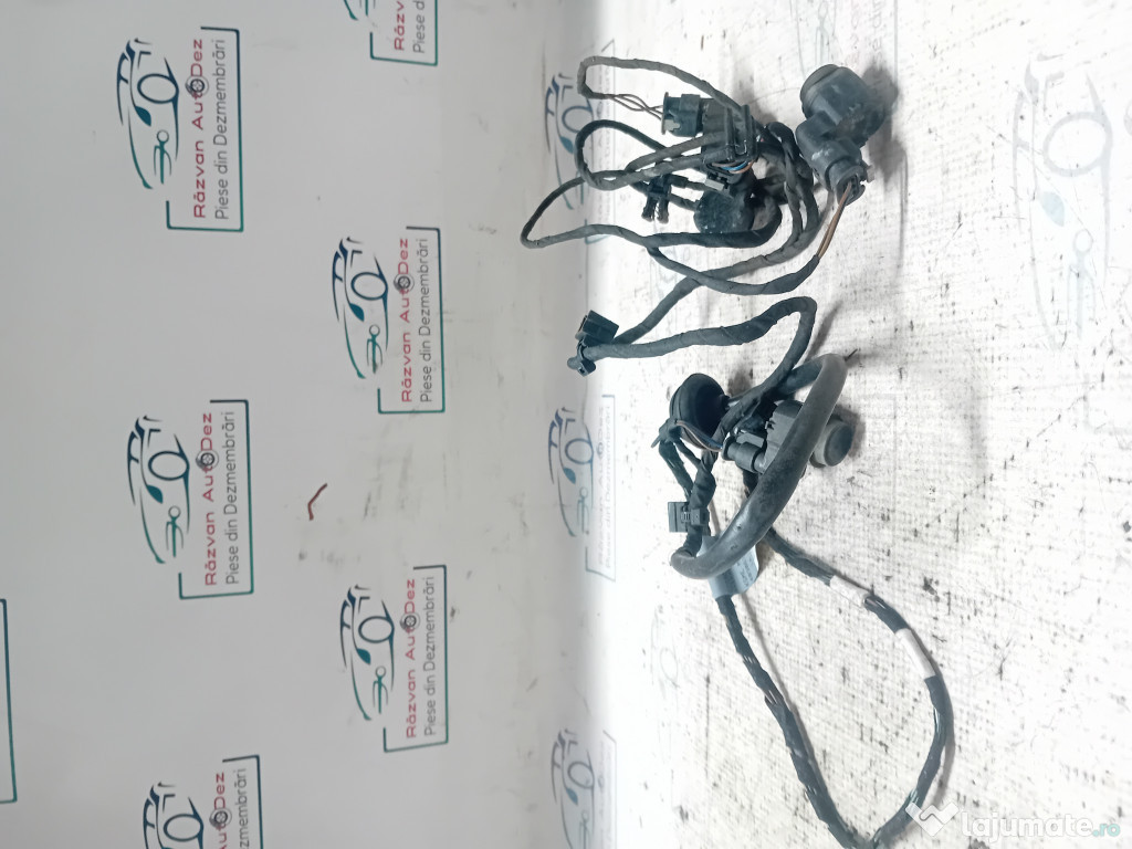 Senzori parcare spate plus instalație Audi A4 B8 2008