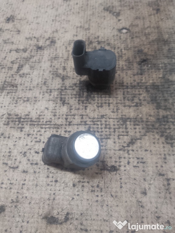 Senzori parcare spate BMW F10 2011