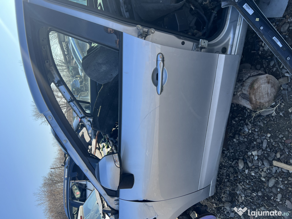 Usa stanga fata Renault Scenic 2014