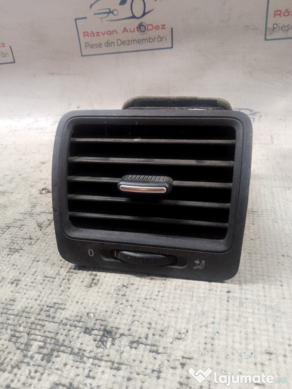 Grila ventilatie dreapta Volkswagen Golf 5 2008