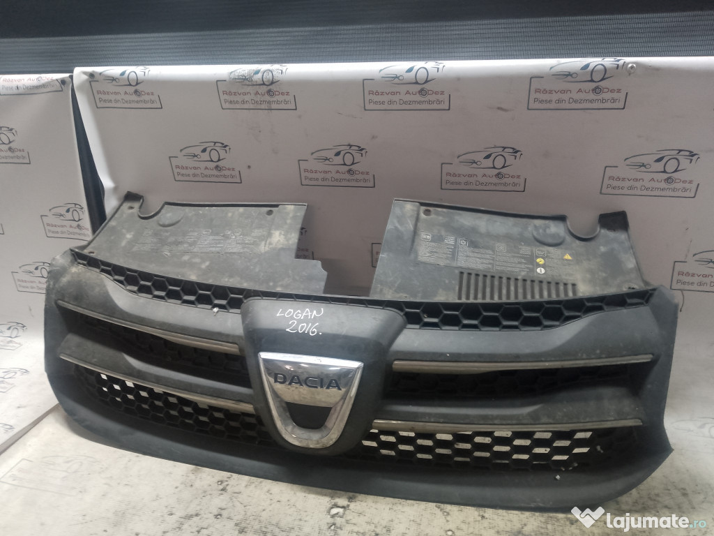 Grila bara fata Dacia Logan Mcv 2016