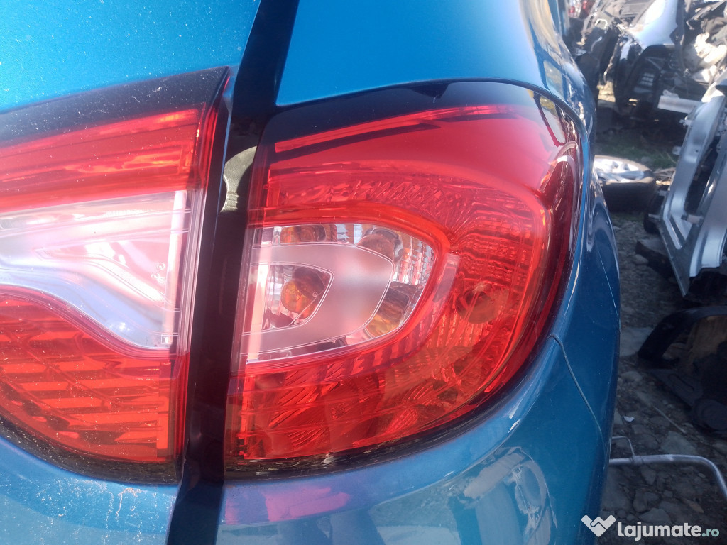 Stop dreapta aripa Renault Captur 2015