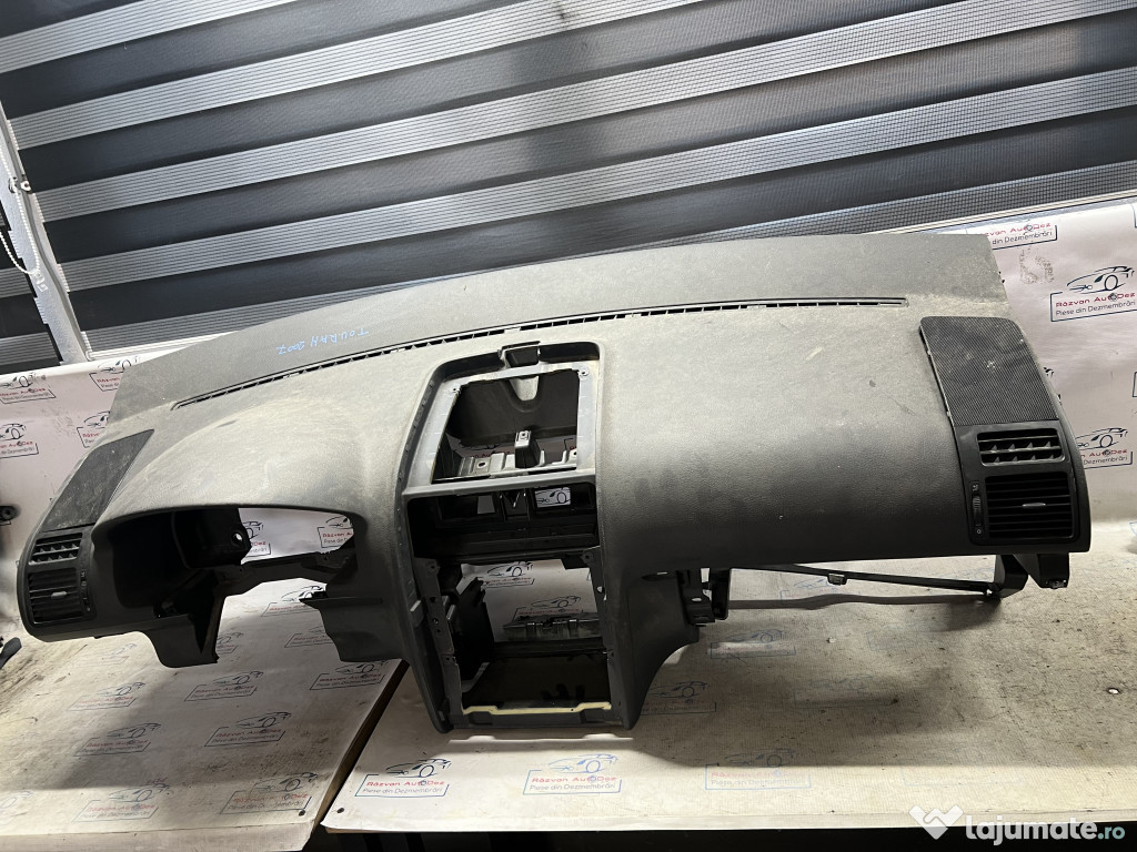 Kit Plansa bord cu airbag si centuri Volkswagen Touran 2007