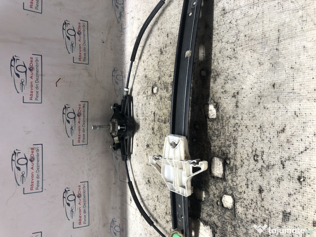 Macara geam stanga spate Skoda Octavia 3 2014