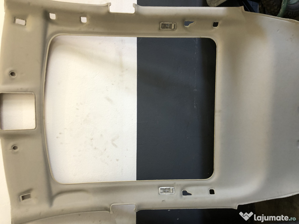 Plafon material cu panorama Nissan Qashqai 2015
