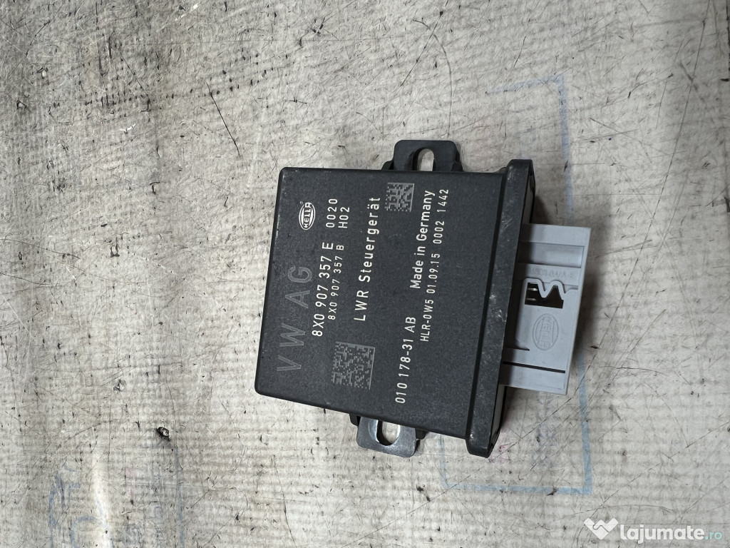 Modul lumini Audi Q3 2015