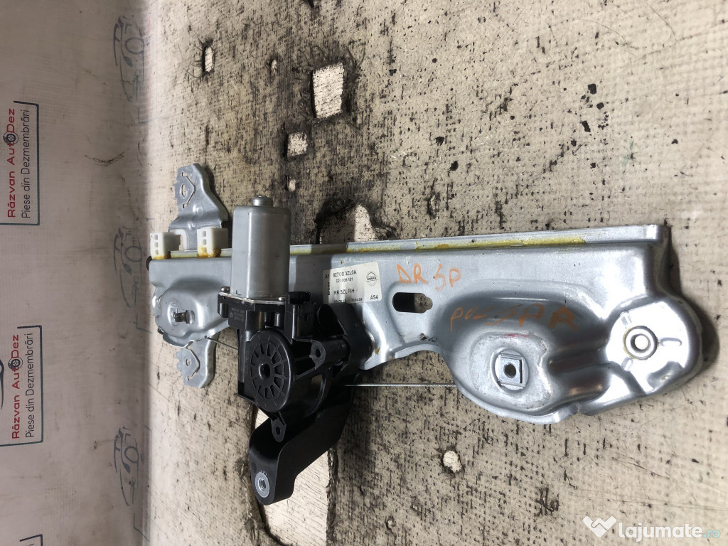Macara geam dreapta spate Nissan Pulsar 2015