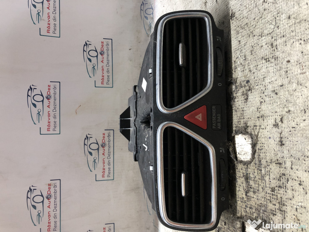 Grila ventilatie centrala Volkswagen Scirocco 2012