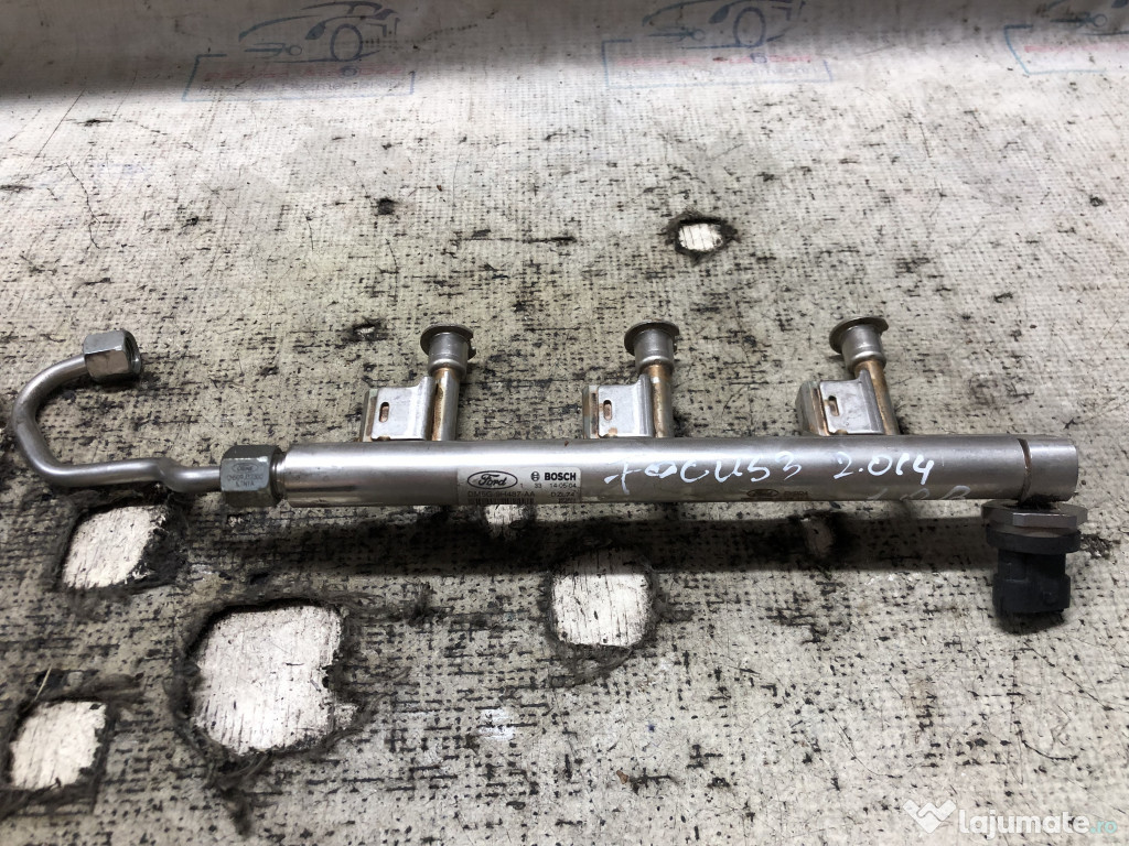 Rampa injectoare Ford Focus 3 1.0 Benzina 2014