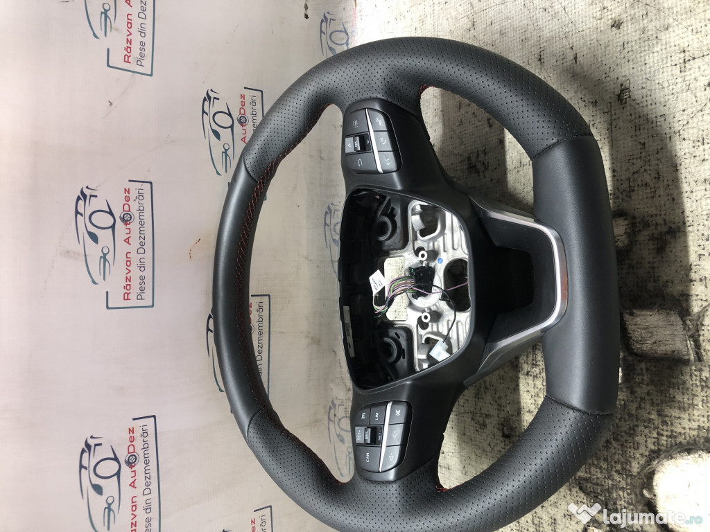 Volan cu comenzi Ford Fiesta 1.0 Benzina 2021