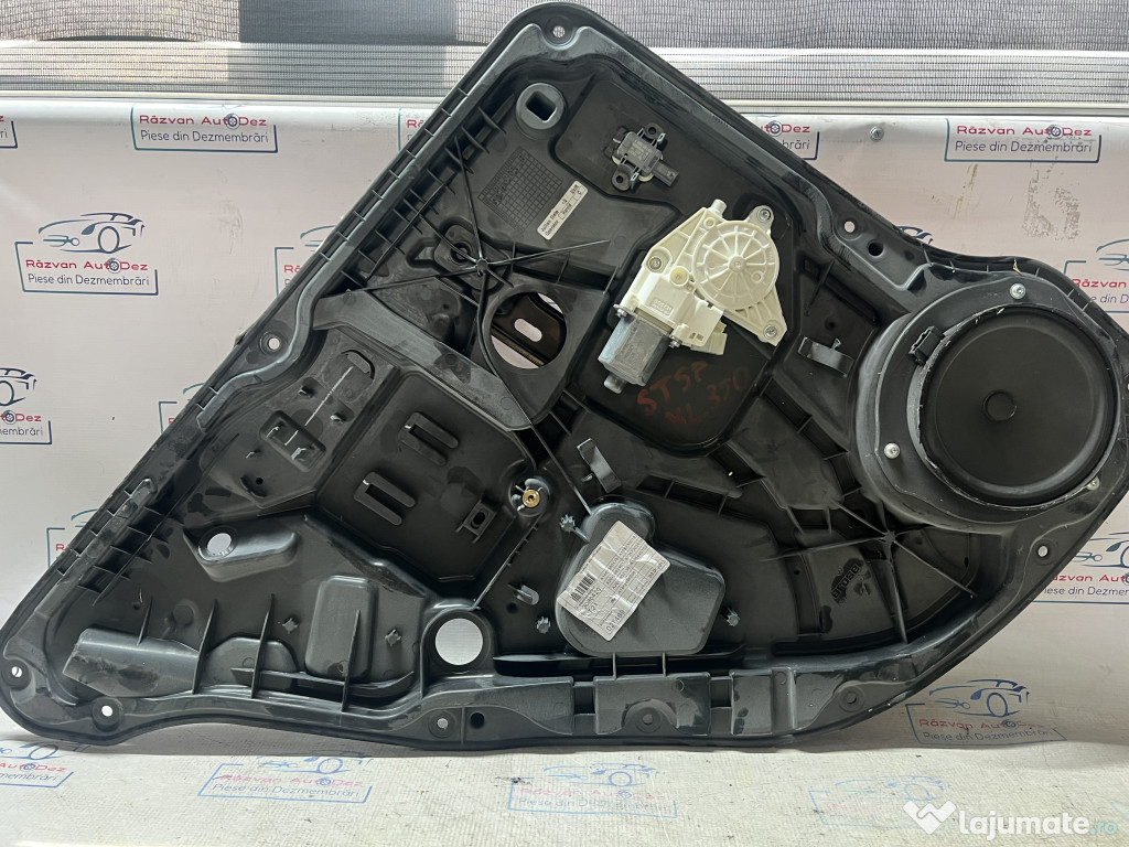 Macara geam stanga spate Mercedes ML 350 2012