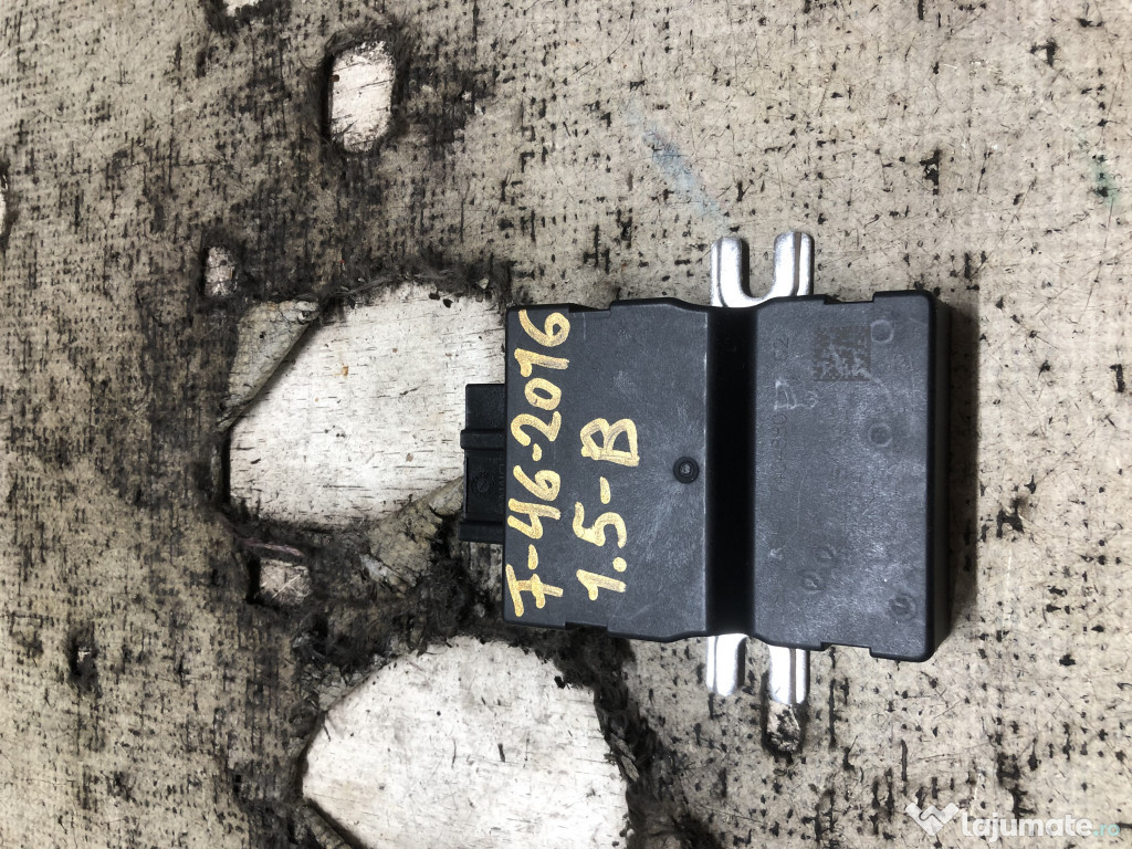 Modul pompa combustibil BMW Seria 2 F46 1.5 Benzina 2016