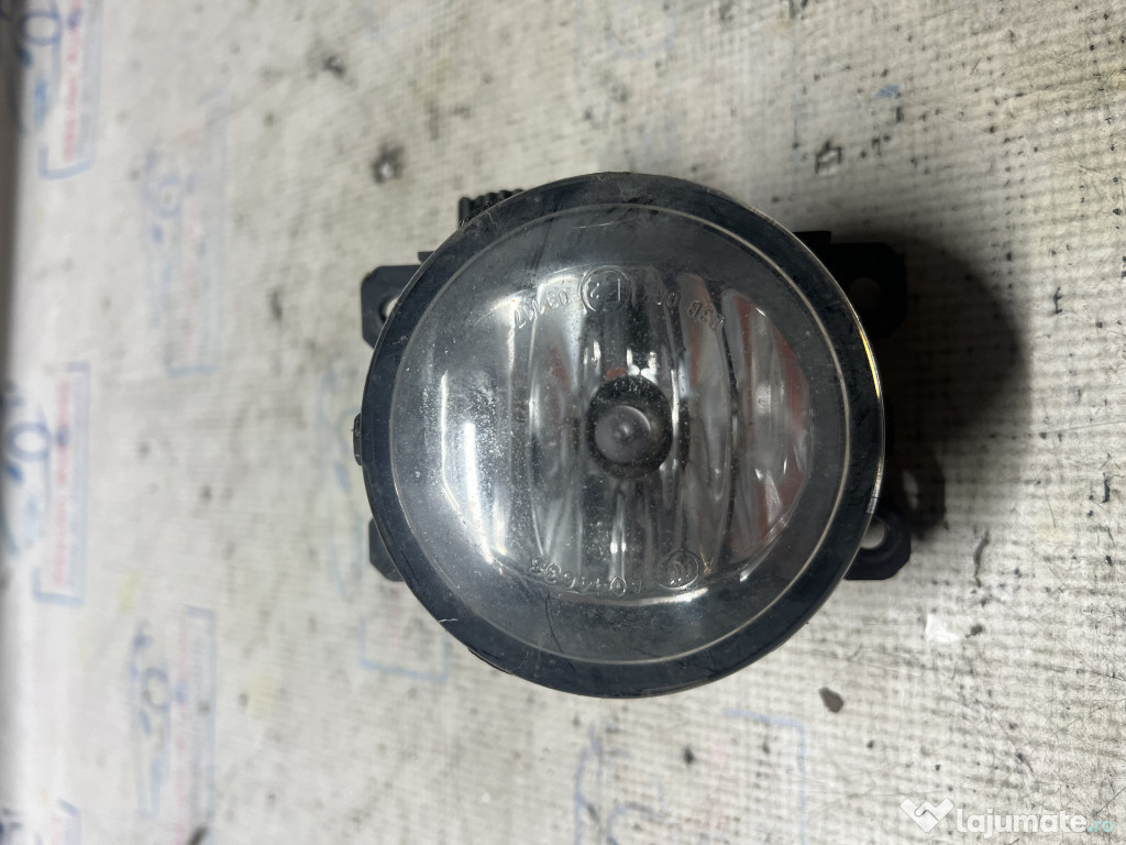 Proiector dreapta Citroen C4 Picasso 1.6 Motorina 2016